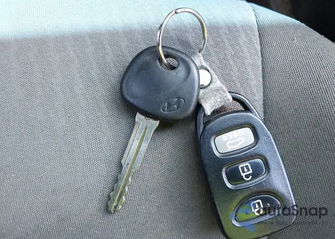 2014 Hyundai Elantra Se z USA, uszkodzony, nr VIN 5NPDH4AE4EH509935